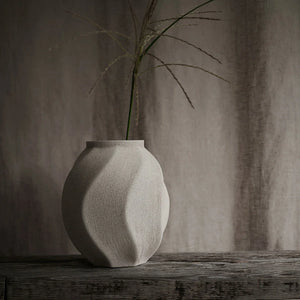 Ceramic vases by Lindform - Décoraii