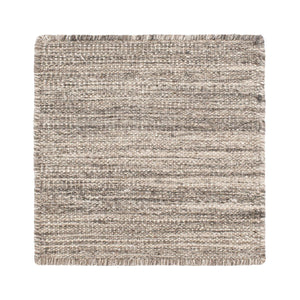 Knots Rugs’ Natural Undyed Dhurrie is a flatweave rug, made from 100% undyed wool. The undyed yarn creates a natural abrash effect of light and dark tones across the rug