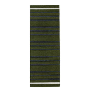 Fabula Living’s Moss/Black Fleur Runner has a stripes-within-stripes pattern. The well-balanced pattern is woven in harmonious moss green and black.